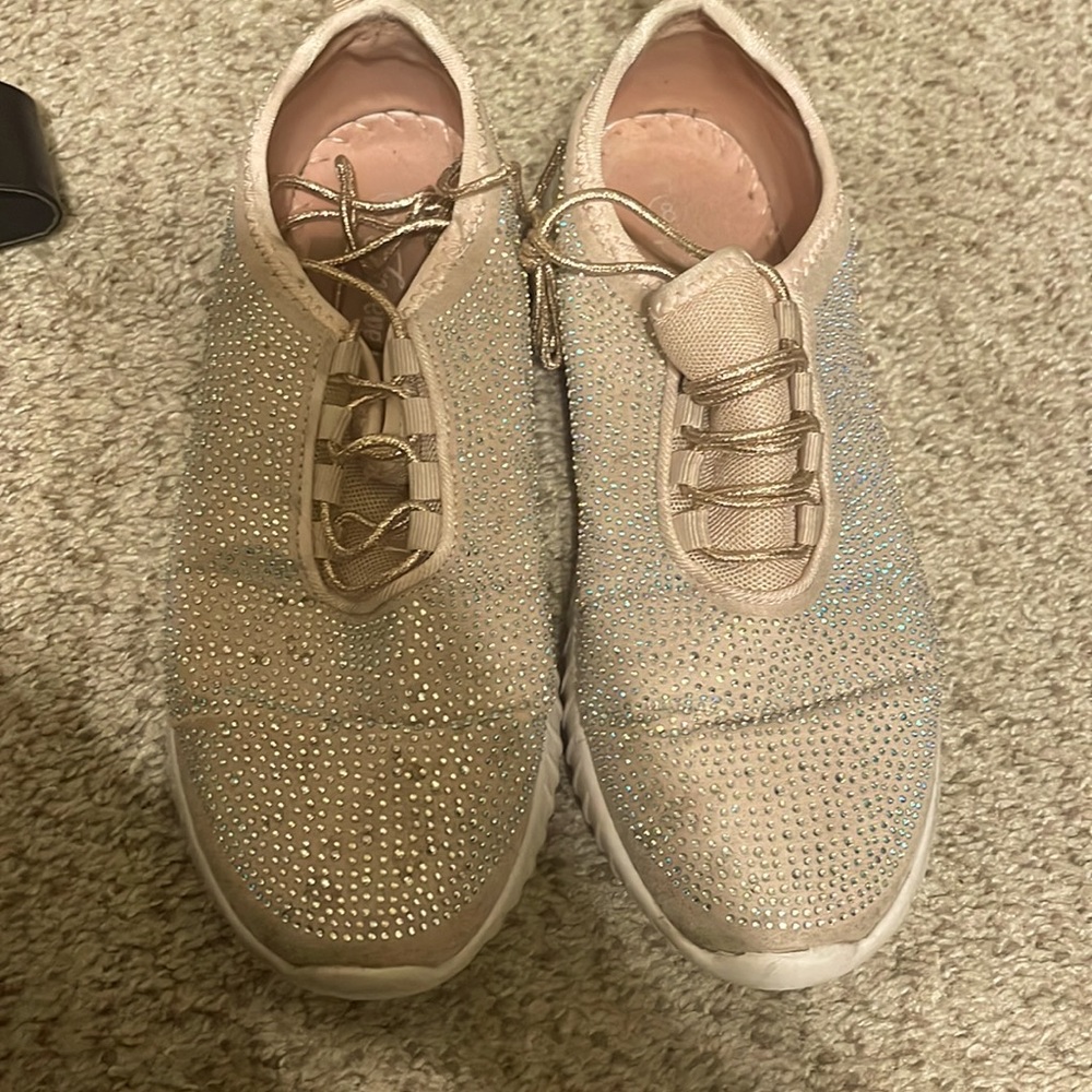 Sparkled shoes